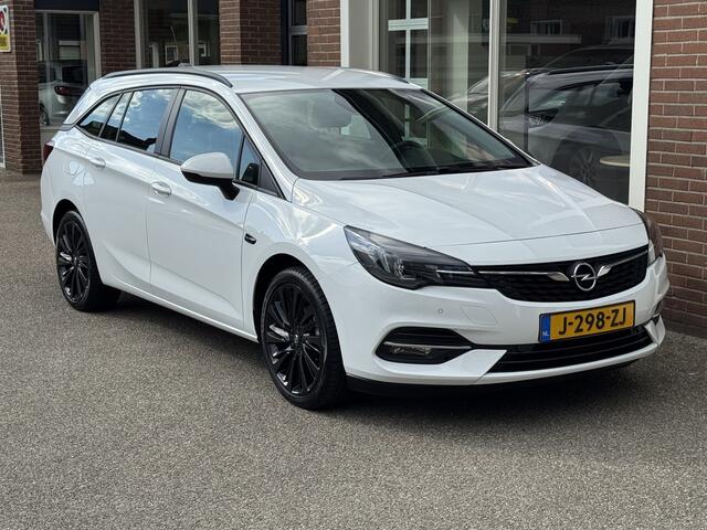 Opel ASTRA Sports Tourer 1.2 Edition 110 Pk, Airco, Navigatie,