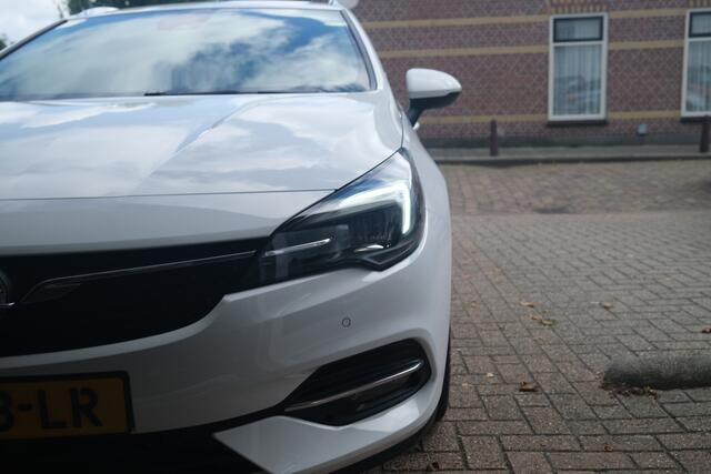 Opel ASTRA Sports Tourer 1.2 Business Elegance Trekhaak | Camera | 16" | Comfort stoel !