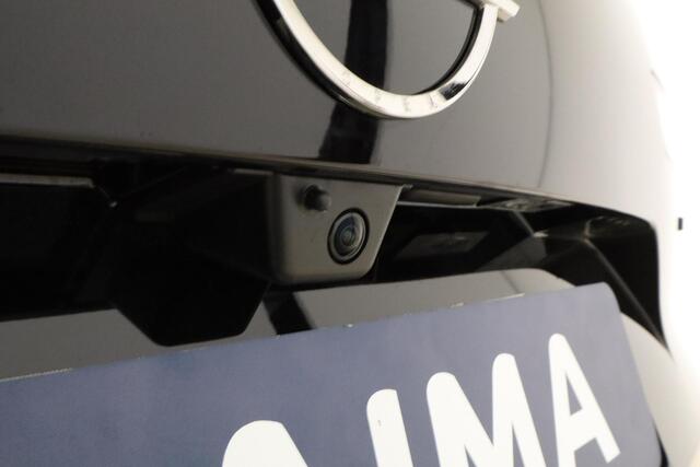 Opel ASTRA Sports Tourer 1.2 Turbo Hybrid Business Edition | Navigatie | AUTOMAAT | 17'' lichtmetalen velgen | Stoel/stuurverwarming | Camera | AGR-stoel | Keyless start