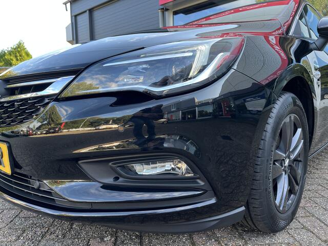 Opel ASTRA 1.4 Turbo 120 Jaar Edition Automaat, Carplay, Trekhaak,Cruise Controle.