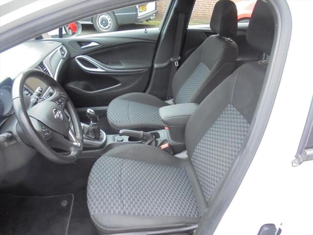 Opel ASTRA 1.0 T. Online Ed.Rijklaar||