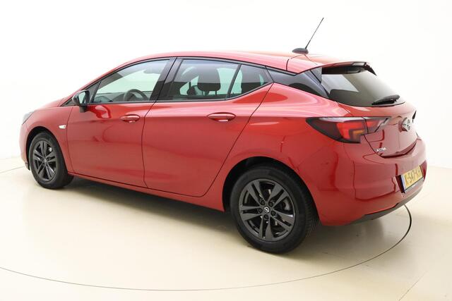 Opel ASTRA 1.2 Edition 2020 130 PK | Navigatie | Climate control | Camera | Parkeersensoren voor en achter | Getint glas | Lichtmetalen velgen | Cruise control