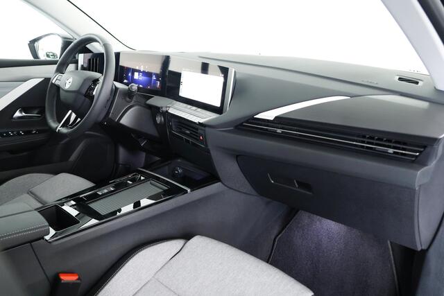 Opel ASTRA Sports Tourer 1.2 Turbo Elegance / LED / ACC / Navi / Cam / CarPlay / Trekhaak