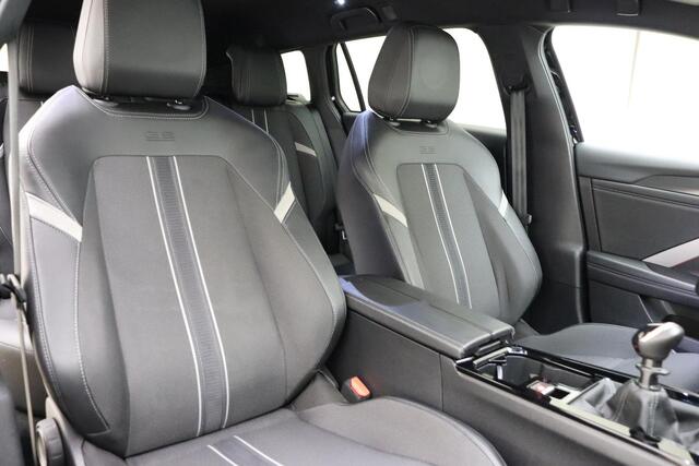 Opel ASTRA Sports Tourer 1.2 Turbo 130pk GS | Navigatie | Rondomzicht camera | Climate Control | Stoel- en Stuurverwarming | Lichtmetalen velgen | Keyless | Getint glas