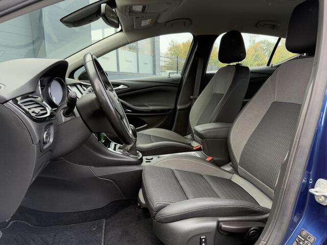 Opel ASTRA 1.2 Blitz Elegance 1e Eigenaar,Navi,Camera,131pk,Clima,Cruise,Lm velgen,6 Bak,Pdc V+A,Apk tot 08-2027