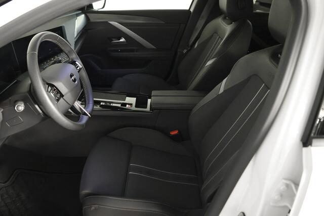 Opel ASTRA Sports Tourer 1.2 Turbo GS / Automaat / Navi / 360 camera / ACC / Trekhaak / Carplay / Keyless / DAB