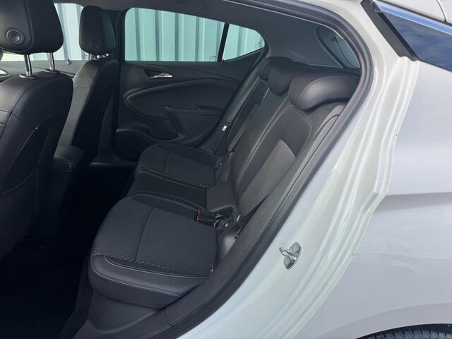 Opel ASTRA 1.0 Innovation