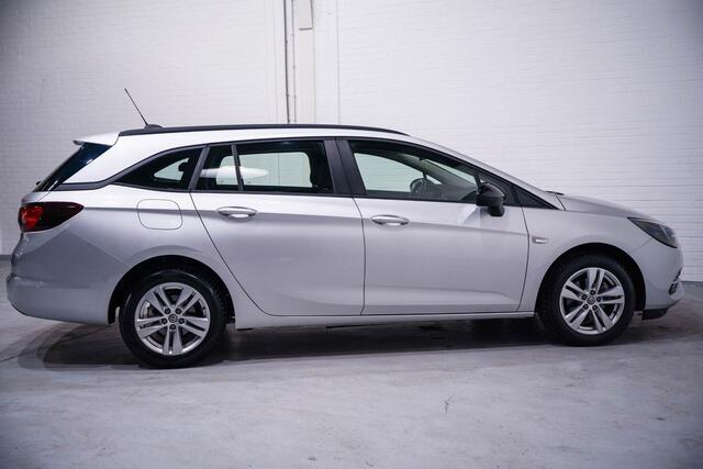 Opel ASTRA Sports Tourer 1.2 Edition Navi Camera 1e Eigenaar 16.000 km NAP PDC v+a Rijklaar!