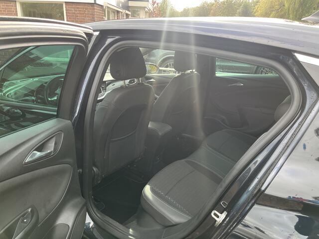 Opel ASTRA 1.4 Innovation CAMERA CLIMA BLIS LANE ASSIST
