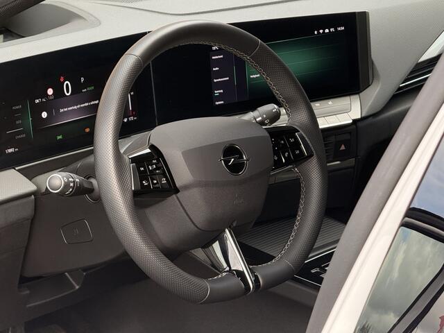 Opel ASTRA Electric 54 kWh GS Ultimate Schuifdak / Navi / Winterpakket / 360* Camera / AGR
