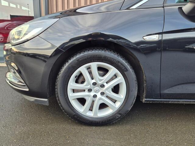 Opel ASTRA Sports Tourer 1.4 Turbo Edition | Automaat | Clima | Trekhaak | Cruise | Elek.ramen