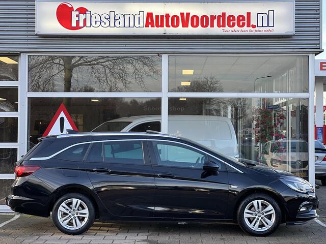 Opel ASTRA Sports Tourer 1.4 Business+ / Camera / Navi / Open Dak / 2017
