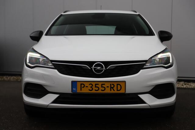 Opel ASTRA Sports Tourer 1.2 Edition 110PK Trekhaak Navigatie Carplay Android Bluetooth Airco Cruise Control Parkeersensor