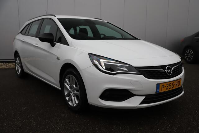 Opel ASTRA Sports Tourer 1.2 Edition 110PK Trekhaak Navigatie Carplay Android Bluetooth Airco Cruise Control Parkeersensor