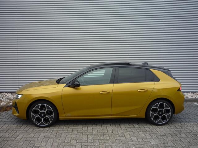 Opel ASTRA 1.2 Turbo (130Pk) Ultimate Intro Schuif/Kantel Navi Géén Aflever
