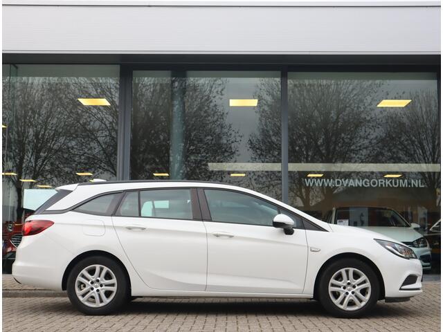 Opel ASTRA Sports Tourer 1.0 Online Edition / Trekhaak