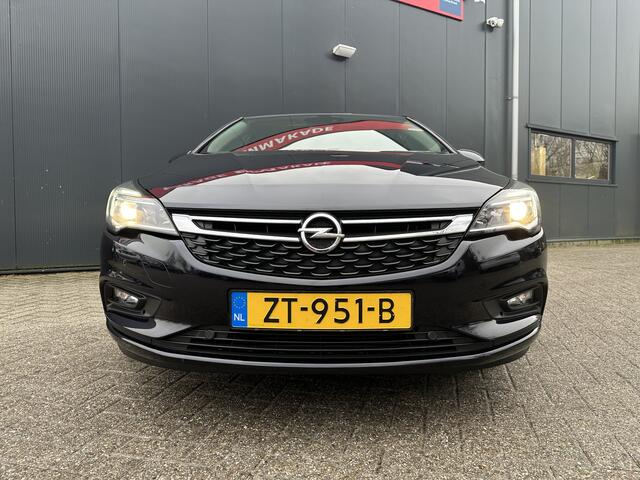 Opel ASTRA 1.0 Turbo Business Executive | Cruise | Clima | Stoelen / stuur verwarmd