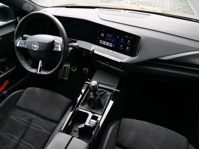 Opel ASTRA 1.2 Turbo 130 Pk Ultimate Camera's / DAB / Apple Carplay / Keyless