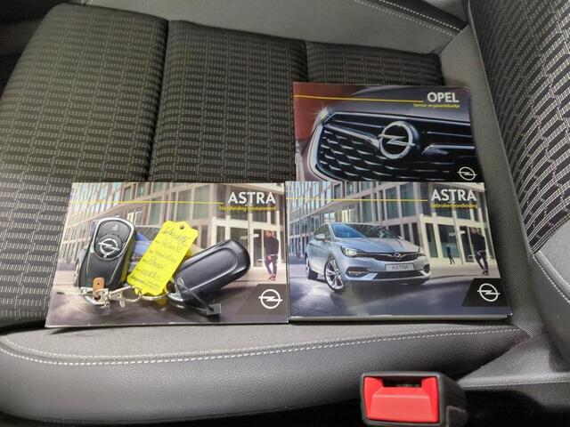 Opel ASTRA Sports Tourer 1.2 Elegance 1e Eigenaar | Volledig Onderh | BTW | NAP | Camera | Navi | Cruise | Keyless | Full LED | LMV | PDC