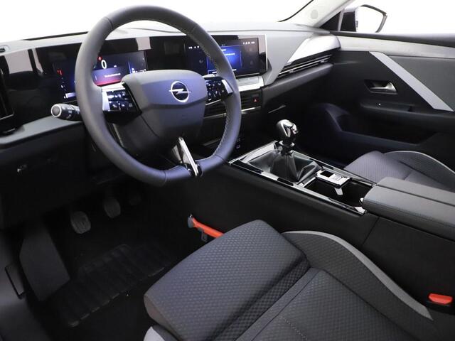 Opel ASTRA 1.2 Turbo Business Ed. Nav/Winterpakket/Agr