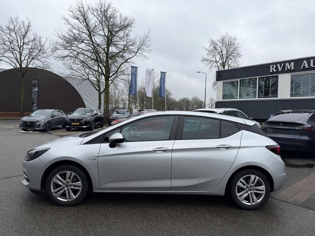 Opel ASTRA 1.4 Launch Elegance | AUTOMAAT | AGR STOELEN | CAMERA | STOEL- & STUURWIELVERWARMING | NAVIGATIE | GOED ONDERHOUDEN | AFNEEMBARE TREKHAAK | INCL. 12 MND BOVAG GARANTIE