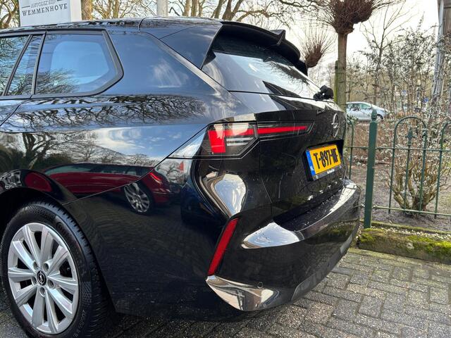 Opel ASTRA Sports Tourer 1.2 Level 2