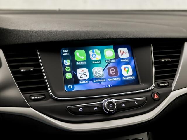 Opel ASTRA Sports Tourer 1.0 Turbo 120 Jaar Edition (APPLE CARPLAY, NAVIGATIE, CLIMATE, LED KOPLAMPEN, SPORTSTOELEN, CRUISE, PARKEERSENSOREN, GETINT GLAS, LM VELGEN, NIEUWSTAAT)