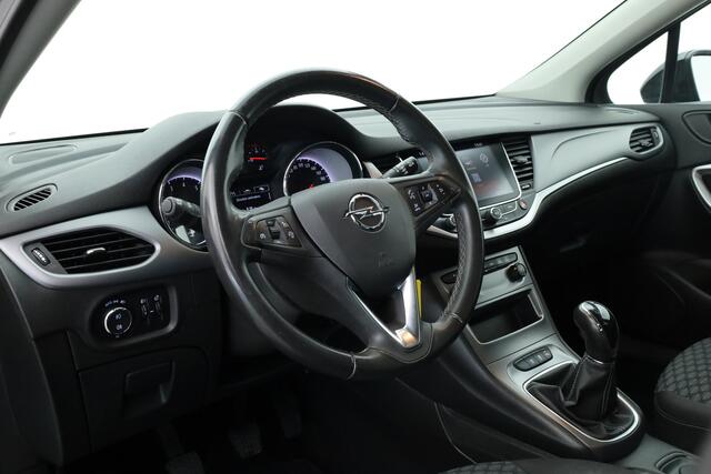Opel ASTRA 1.4 150PK Turbo Black Edition | Orig. NL | Cruise | Led | Nav+CarPlay | 17'' | Bluetooth | v