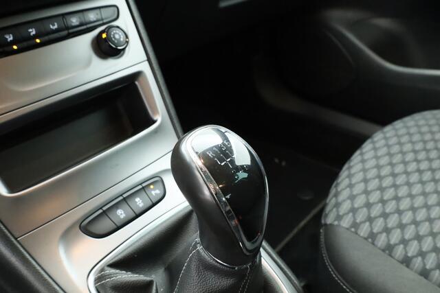 Opel ASTRA 1.4 150PK Turbo Black Edition | Orig. NL | Cruise | Led | Nav+CarPlay | 17'' | Bluetooth | v