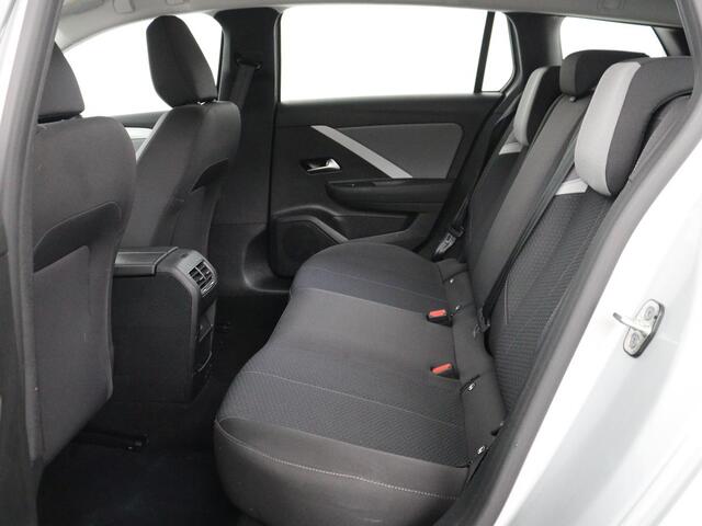 Opel ASTRA 1.6 Turbo Hybrid | Origineel NL | Adaptive cruise | Carplay | Parkeerhulp | Climate control | Digital Cockpit | Bluetooth | PHEV | Plug In