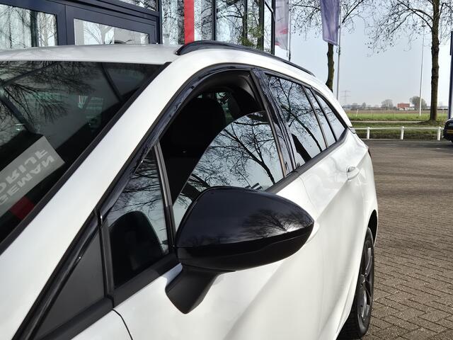 Opel ASTRA Sports Tourer 1.2 Design & Tech | Climate Control | Cruise Control | Navigatie | Licht metalen velgen | Apple Carplay
