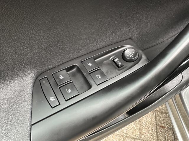 Opel ASTRA Sports Tourer 1.2 Elegance | Camera | Cruise control