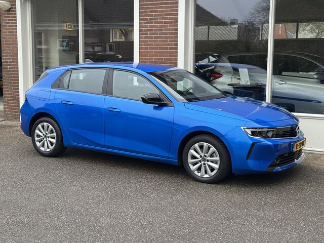 Opel ASTRA 1.2 Edition ACTIEPRIJS !! 110 Pk, Airco/ECC, Navigatie,