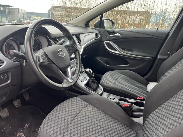 Opel ASTRA 1.0 Online Edition