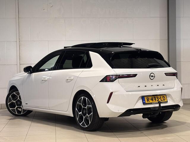 Opel ASTRA Ultimate 1.2 Turbo 130pk EAT8 | HUD | SCHUIF/KANTELDAK | ALCANTARA / LEDER | STOELMEMORY | TREKHAAK | NAVI | LED PIXEL | APPLE CARPLAY / ANDROID AUTO | TWO-TONE! | VOORRUITVERW. | ISOFIX | OPEL PURE PANEL |