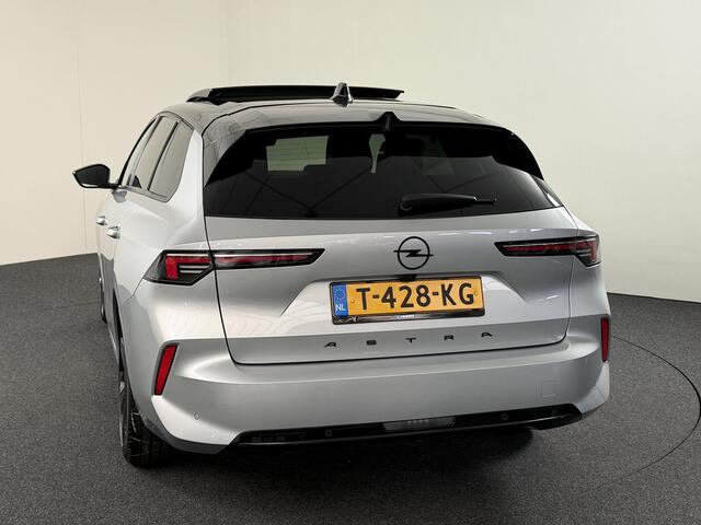 Opel ASTRA Sports Tourer 1.2 Level 4 Ultimate Afn. Trekhaak / Pano / Navi / Stoel & Stuurverw. / Camera / PDC