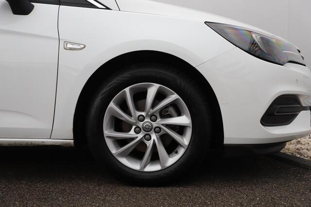 Opel ASTRA 1.2 Business Elegance Navigatie Achteruitrijcamera Carplay Android 16 inch LMV Clima Cruise Control