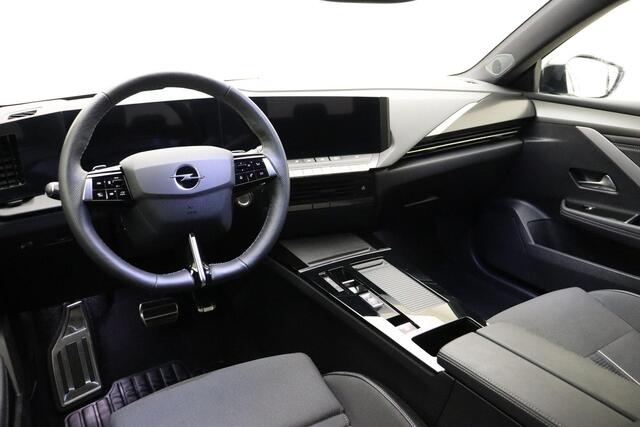 Opel ASTRA 1.2 Turbo 130pk Automaat GS | Navigatie | Climate control | Camera's rondom | Zwart dak | Stoel & Verwarming | Lichtmetalen velgen | Getint glas