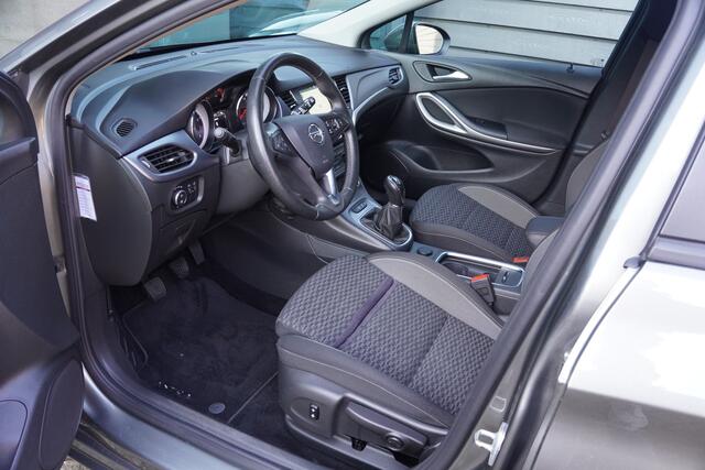 Opel ASTRA Sports Tourer 1.2 Business Edition - TREKHAAK - CAMERA - STOEL/STUURVERWARMING -