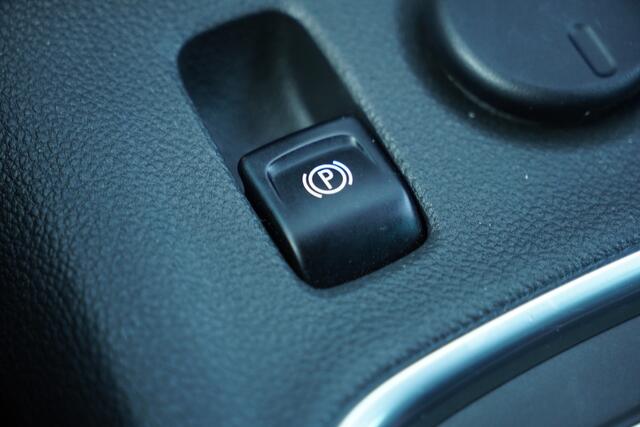 Opel ASTRA Sports Tourer 1.2 Business Edition - TREKHAAK - CAMERA - STOEL/STUURVERWARMING -