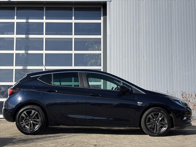 Opel ASTRA 1.0 Turbo 120 Jaar Edition 105pk | Apple Carplay/Android Auto | Cruise control | Dab | Electronic climate control | Navigatiesysteem full map | Parkeersensor voor en achter | Zeer nette auto!