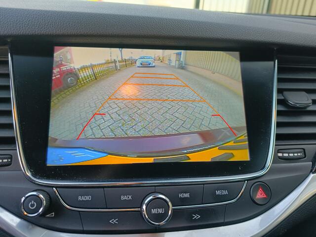 Opel ASTRA Sports Tourer 1.6 Turbo Innovation | Airco | Cruise Controle | keyless entry | 200 pk | Leer |