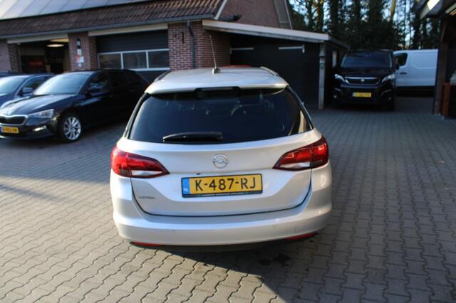 Opel ASTRA Sports Tourer 1.2 Business Edition - Carplay stuur en stoelverwarming