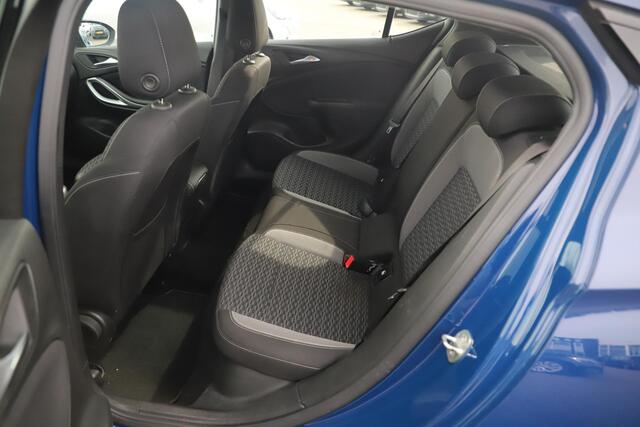 Opel ASTRA 1.2 Edition 110PK Navigatie Clima Cruise Carplay Achteruitrijcamera 16 inch LMV
