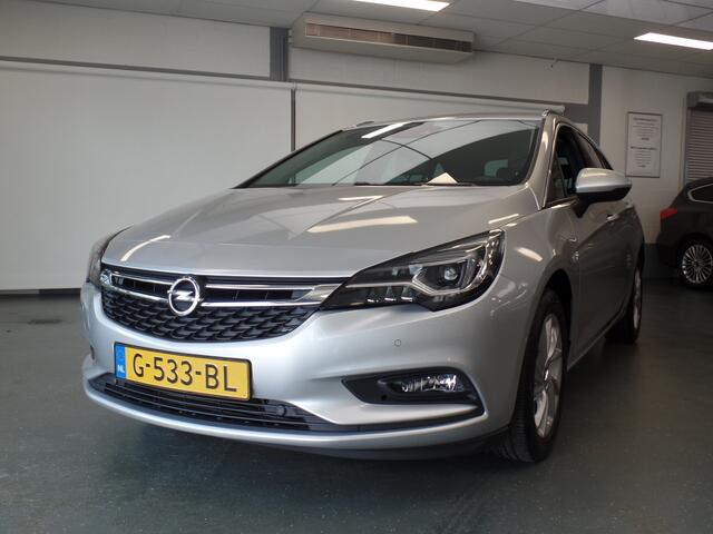 Opel ASTRA Sports Tourer 1.0 Turbo Innovation Navigatie, Achteruitrijcamera, Elek achterklep, Clima controle, Cruise controle, Elek ramen/Spiegels, Deels leder, Xenon, Pdc V/A, Lm velgen 16'', Nederlandse auto!! Bovag afleverpakket 695,-
