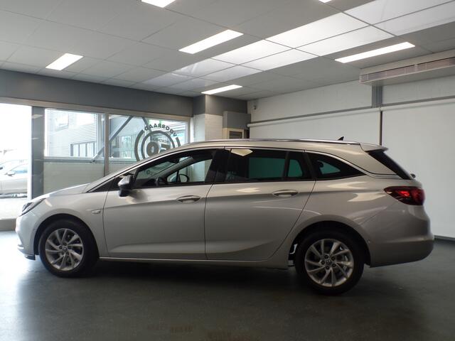 Opel ASTRA Sports Tourer 1.0 Turbo Innovation Navigatie, Achteruitrijcamera, Elek achterklep, Clima controle, Cruise controle, Elek ramen/Spiegels, Deels leder, Xenon, Pdc V/A, Lm velgen 16'', Nederlandse auto!! Bovag afleverpakket 695,-