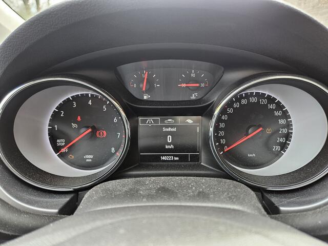 Opel ASTRA 1.0 Turbo 120 Jaar Edition (motor probleem)