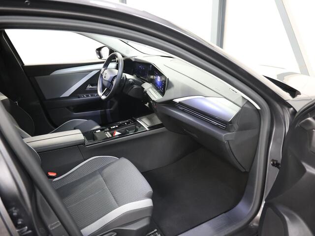 Opel ASTRA 180PK Hybrid Business Edition | 1ste eigenaar | Stuur/stoelverwarming | Camera | 17"LMV | Navigatie | Climate Control | Adaptieve Cruise Control | AppleCarplay/AndroidAuto | Isofix | Privacy Glass | Parkeersensoren |