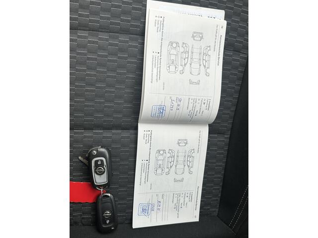 Opel ASTRA Sports Tourer 1.4 Turbo | Nieuw Binnen! | Stoelverwarming | Trekhaak | Clima