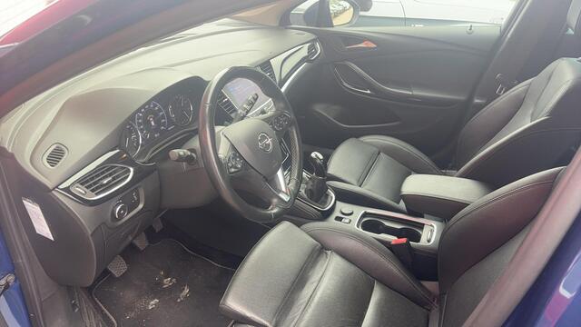 Opel ASTRA Sports Tourer 1.2 Elegance 131PK / TREKHAAK / BOSE / LEDER / FULL LED / STOELVERW / KEYLESS / CARPLAY / CAMERA / NL-AUTO